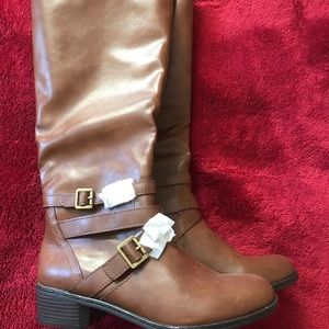 Wide calf dress boots - size 9